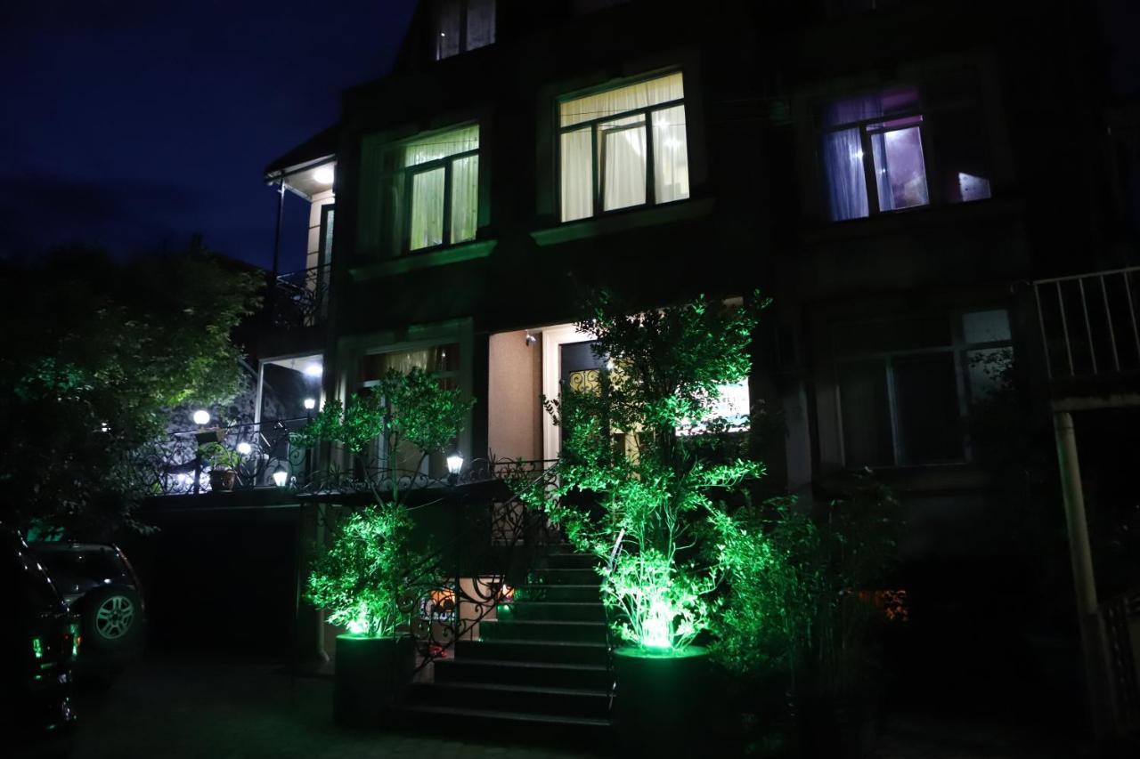 Hotel Black Sea House Μπατούμι Εξωτερικό φωτογραφία
