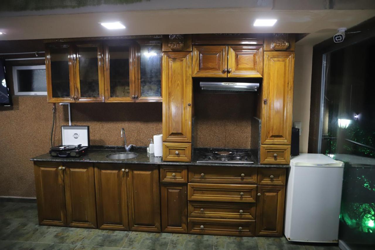 Hotel Black Sea House Μπατούμι Εξωτερικό φωτογραφία