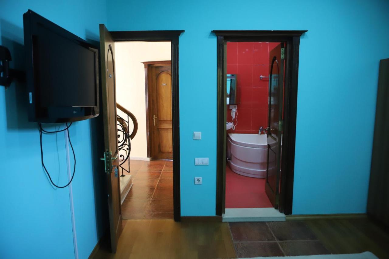Hotel Black Sea House Μπατούμι Εξωτερικό φωτογραφία