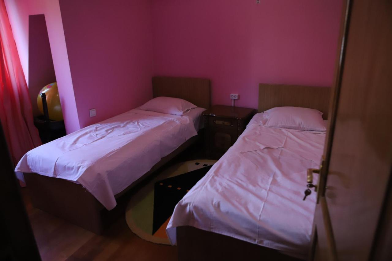 Hotel Black Sea House Μπατούμι Εξωτερικό φωτογραφία