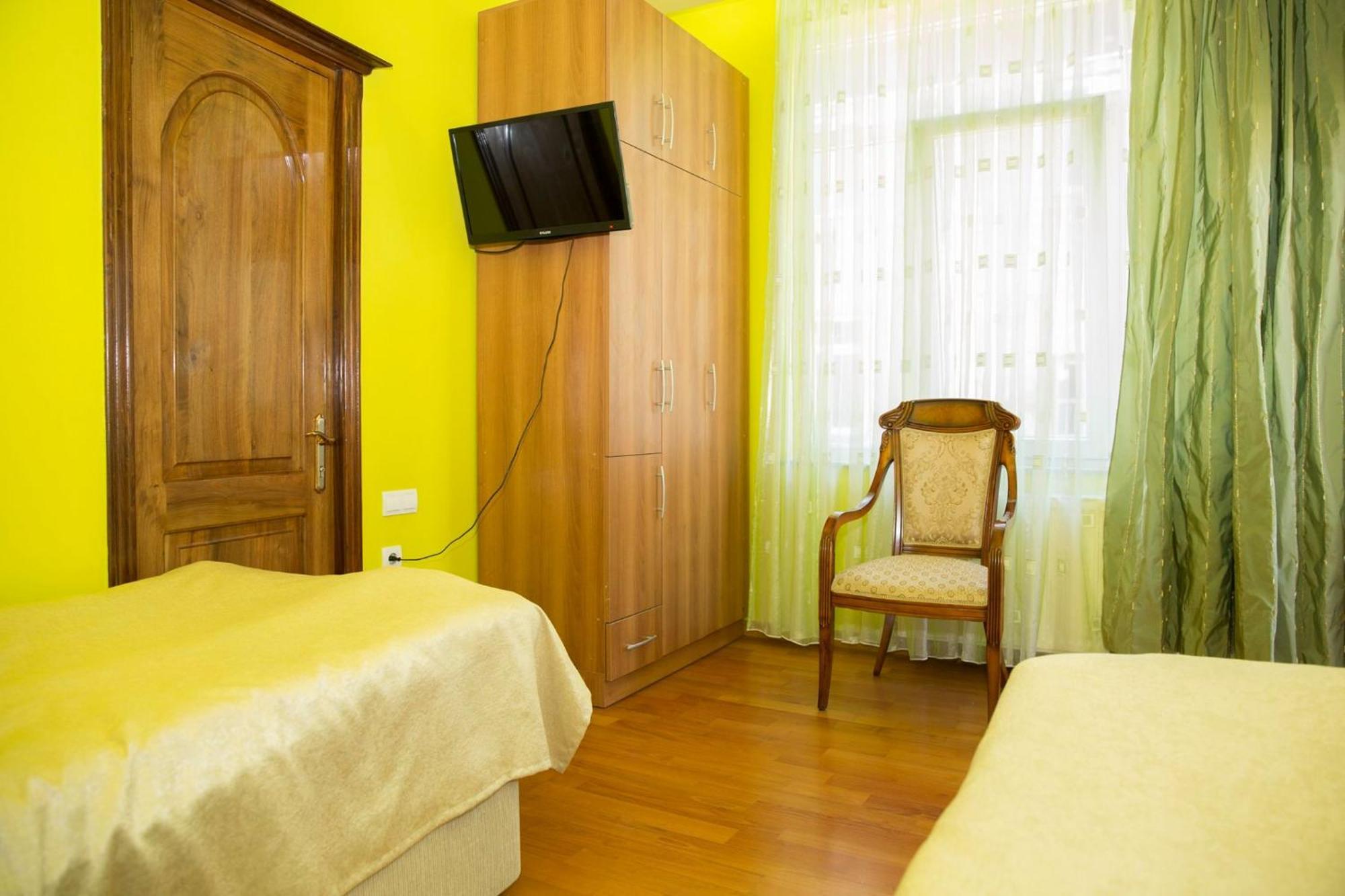 Hotel Black Sea House Μπατούμι Εξωτερικό φωτογραφία