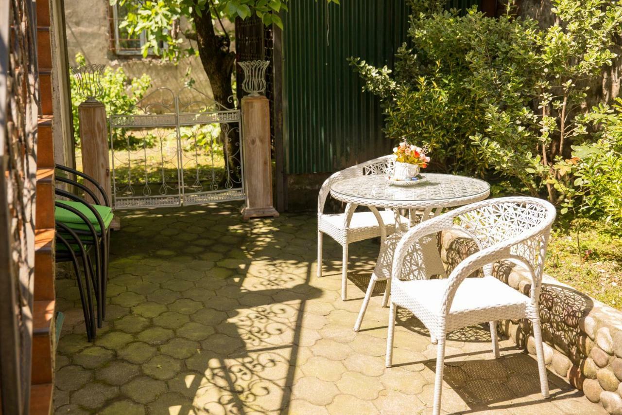 Hotel Black Sea House Μπατούμι Εξωτερικό φωτογραφία